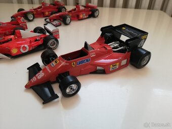 1:24 Bburago 6ks  Formula 1 FERRARI - 4