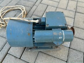 Motor MEZ Mohelnice 3APJC90L-4 - 4