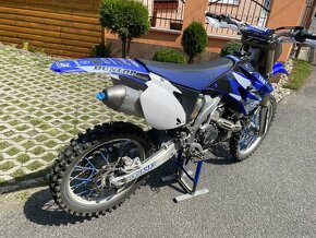 Yamaha yzf 450 - 4