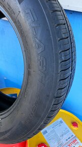 255/60r18 - 4