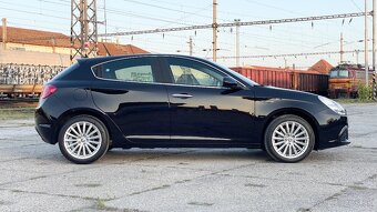 Alfa Romeo Giulietta 1,4 125 kW - 4