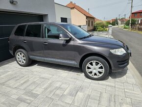 Volkswagen Touareg 2,5 TDi - 4