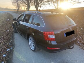 Škoda Octavia Combi 2.0TDI 110kw DSG Webasto - 4