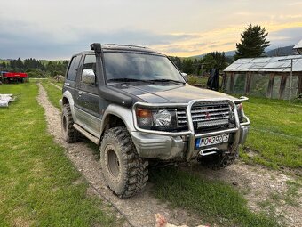 Mitsubishi Pajero 3.0 V6 - 4