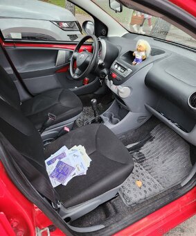 Toyota Aygo 5 dverova 1.0 benzin manual 2006 - 4