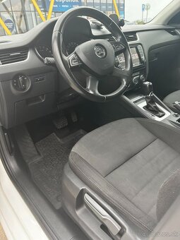 Škoda Octavia kombi 2.0 ambiente - 4