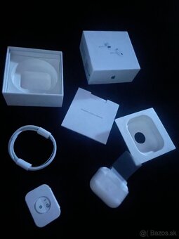 Apple AirPods Pro 2. gen USB-C - 4