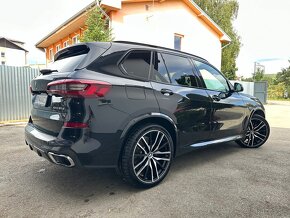 BMW X5 XDrive30d mHEV A/T - 2 sady kolies - 4