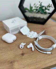 AirPods Pro 2 - 4