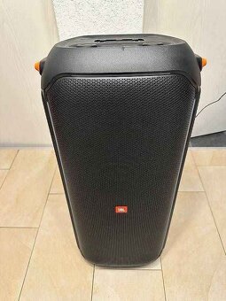 JBL 710 - 4