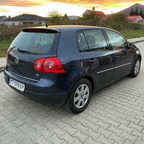 Volkswagen Golf 5 benzín + LPG - 4