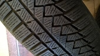 4 ks ZIMNÉ 215/65 R17 99H CONTINENTAL cca 5-6 mm DOT 4218 - 4