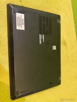 LENOVO ThinkPad X390 16gb Ram 512 SSD - 4