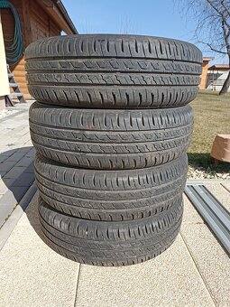 Sada pneumatík Barum Bravuris 5 -  185/65 R15 - 4