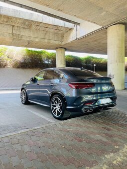 Mercedes GLE-Cupe 450 AMG Benzín - 4