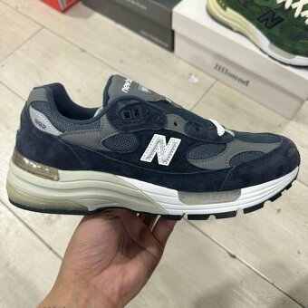 NEW BALANCE MYSTERY BOX - 4