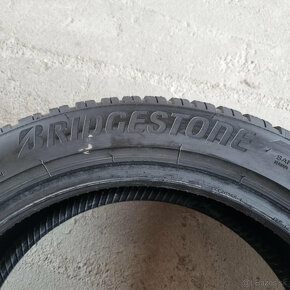 Zimné pneumatiky 205/50 R17 BRIDGESTONE DOT4722 - 4