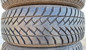 Zimne pneu 235/60 R18 GoodYear UltraGrip+ - 4