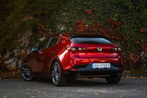 Mazda 3 2.0 e-Skyactiv G122 mHEV Exclusive-line - 4