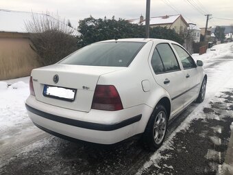 Volkswagen Bora 1.9 sdi 50kw - 4