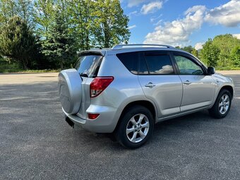 Toyota Rav4 2.2 4x4 - 4