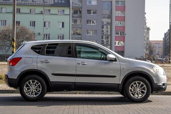 Nissan Qashqai 1.5 dCi Visia 4x2 - 4