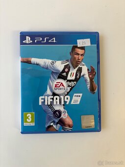 Predám hry na PS4 / PS4 Slim - 4