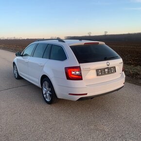 Škoda Octavia Combi 2.0 DSG 4x4 - 4