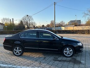 Volkswagen Passat 2.0 TDI Highline 4 Motion - 4