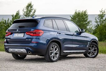 BMW X3 xDrive20i xLine A/T - 4