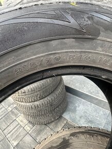 Predam 215/70 R16 zimne pneumatiky - 4