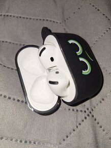 AirPods 4 - 4