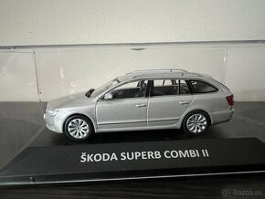 Skoda Superb Combi II 1:43 - 4