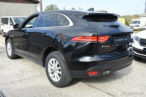 Jaguar F-Pace 2.0D I4 180k Prestige AWD A/T - 4