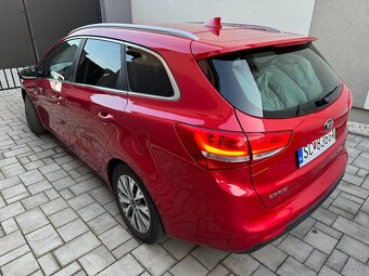 KIA CEED SW, PLATINUM, 1,6 CRDI,  AUTOMAT, 11/2017, SK KUS - 4