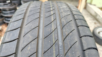 Letné pneu 225/45 R17 --- MICHELIN - 4