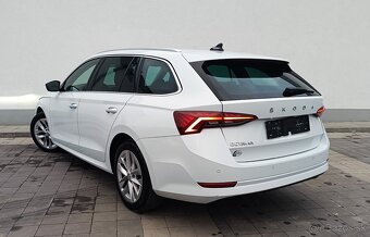 ŠKODA OCTAVIA  4 combi 2.0 TDI  STYLE - 4