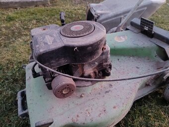 Briggs a stratton kosačka 3.5HP - 4