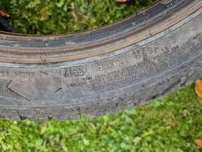 Goodyear Ultra grip 225/45 R17 zimne - 4