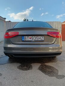 Audi A4 B8 2.0TDi S-Line 130kw - 4