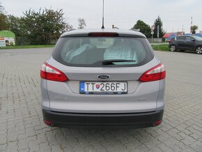 Ford Focus Kombi - 4