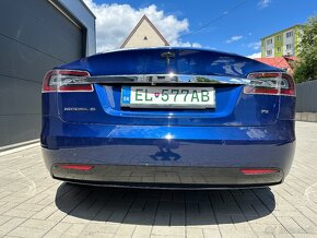 Tesla model S 375 kW - 509 koní - 4