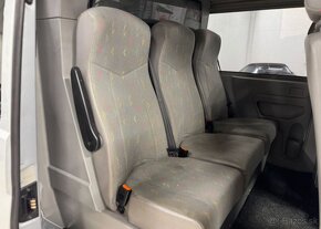 Volkswagen Transporter 2.5 TDI 4x4 combi 5miestne - 4