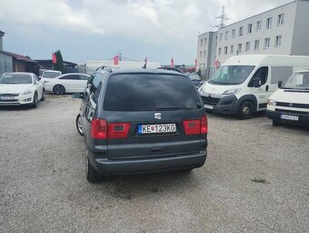 Seat Alhambra 2.0 TDi Reference - 4