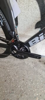 Bianchi Oltre PRO Ultegra Di2 sp 12 - 4