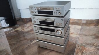 Denon F100 zostava - 4