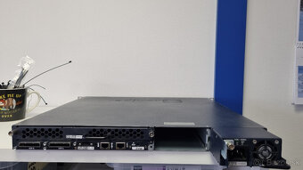 JUNIPER switch EX 4200 series  48PoE+ - 4