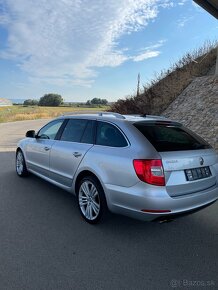 Škoda SuperB 2.0 TDI DSG -// F1 Riadenie, Navi, Bi-Xenon -// - 4