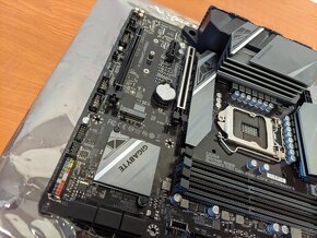 GIGABYTE Z590M GAMING X, socket 1200 - 4