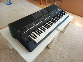 YAMAHA PSR-SX600 - 4